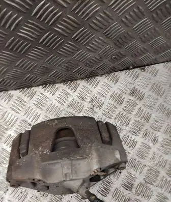Volvo V50 Front brake caliper 