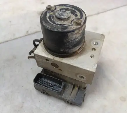 Hyundai Santa Fe ABS Pump 5890026150 3JK2M17D05 5W77113B