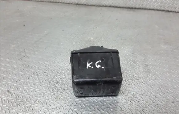 Honda CR-V Rear door ashtray 