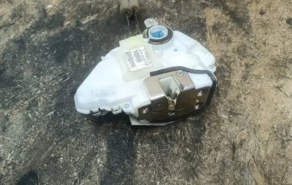 Honda Civic Front door lock 72111SMGG0 SMGG0RHFR EUK9301110AT