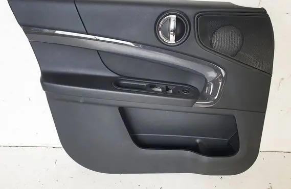 Mini Cooper Countryman F60 Front door card panel trim