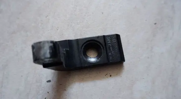 BMW i3 Front door upper hinge 7266680 ES03DE A046574