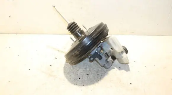 Volkswagen Golf VII Master brake cylinder 5Q1614105BN
