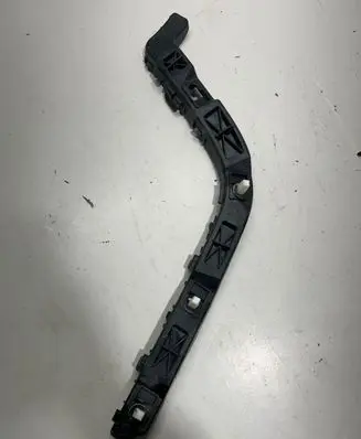 KIA Sorento Bumper support mounting bracket corner 86662C5000