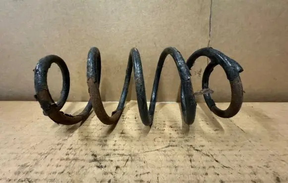 Volkswagen PASSAT B6 Front coil spring