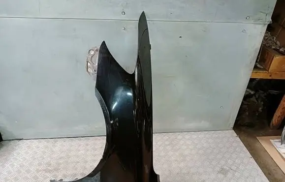 Skoda Octavia Mk2 (1Z) Fender