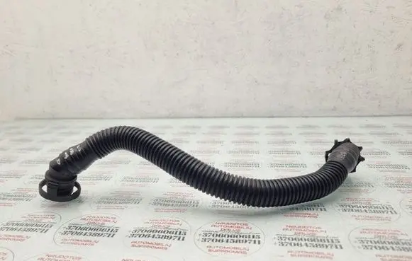 Volkswagen Jetta V Breather/breather pipe/hose 07K103558C