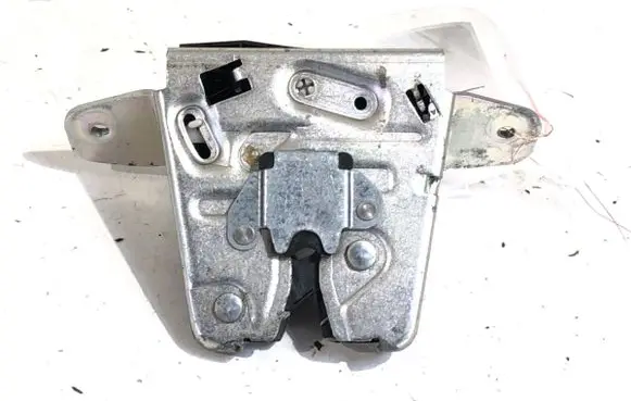 Mercedes-Benz GLK (X204) Tailgate exterior lock A2047400335
