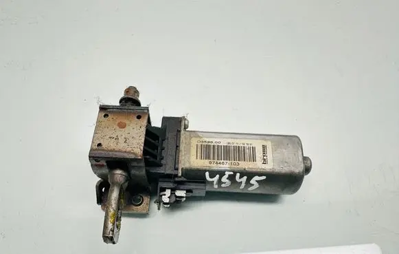 Jaguar XF X250 Seat adjustment motor D359600 974467103