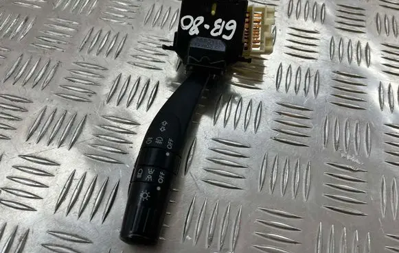 Subaru Forester SH Indicator stalk 17A0894