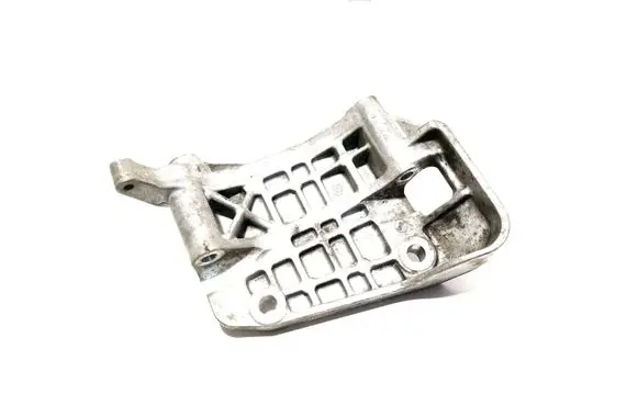 Audi A8 S8 D4 4H Generator/alternator bracket 059903143AJ 18638