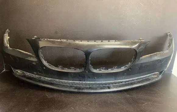 BMW 7 F01 F02 F03 F04 Front bumper 