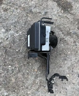 Volkswagen Polo V 6R ABS Pump 6R0907379AJ 6R0907379AF 0001