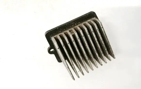 Mazda 626 Heater blower motor/fan resistor