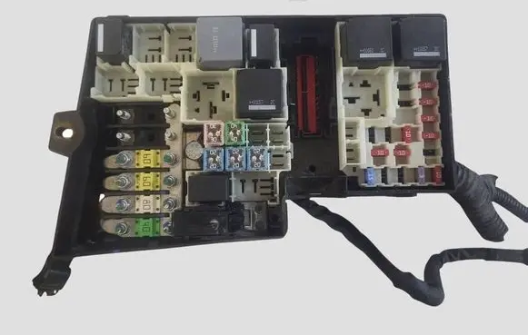 Ford Focus C-MAX Fuse module 9M5T14A067CA