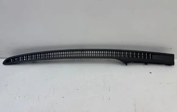 Mercedes-Benz A W176 Dashboard air vent grill cover trim 1084749X