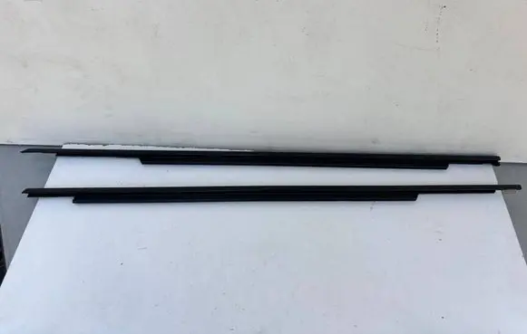 BMW 5 G30 G31 G38 Side skirt front trim 740402510 740402908