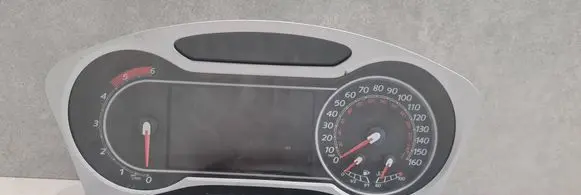 Speedometer (instrument cluster)