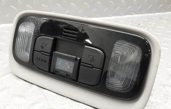 Toyota Yaris XP210 Front seat light 81260K0060 81260K0090 81260K0100
