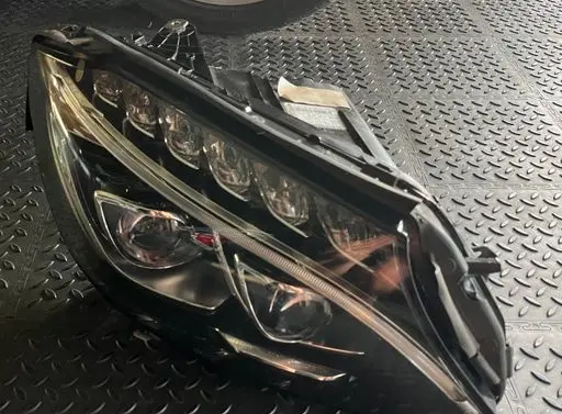 Headlight/headlamp