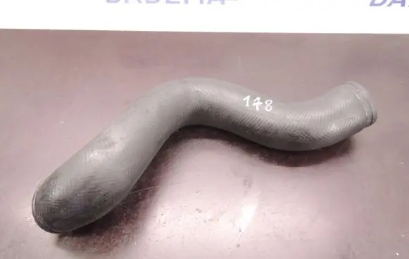 Volvo S80 Intercooler hose/pipe D178