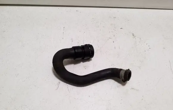 Volvo XC60 Engine coolant pipe/hose
