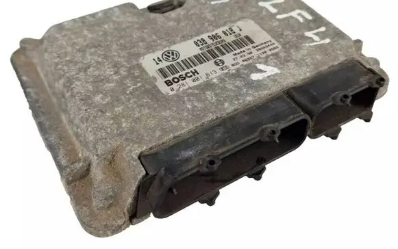 Volkswagen Golf IV Engine control unit/module 038906018J