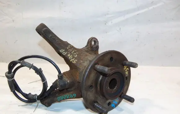 Mitsubishi Space Star Rear wheel hub MR403496 MR297240