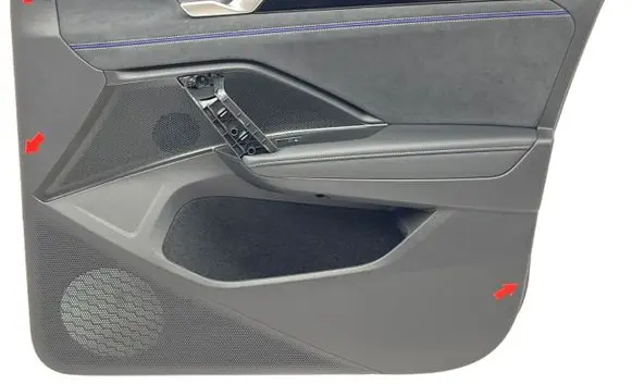 Volkswagen Tiguan Front door card panel trim 571867012