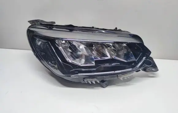 Peugeot 208 Headlight/headlamp 9833036180