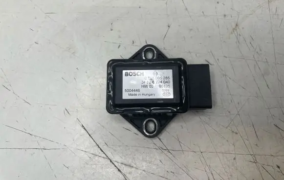 BMW X5 E53 ESP acceleration yaw rate sensor 0265005285 5004446