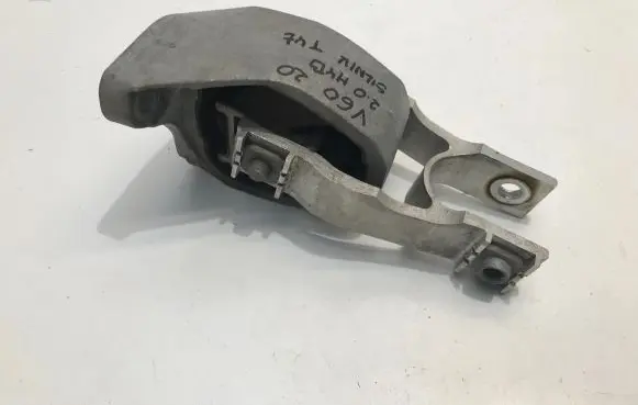 Volvo V60 Engine mount bracket 31480564 31480565 32139982