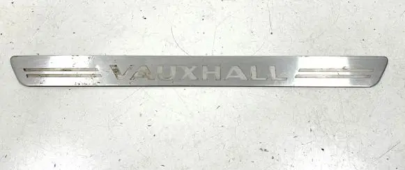 Opel Insignia A Front sill trim cover 13272116 545279093