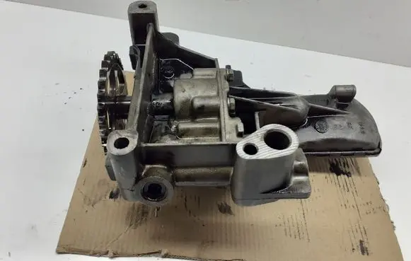 Peugeot 307 Oil pump 9638783980