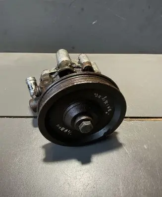 Chrysler Sebring (ST-22 - JR) Power steering pump 