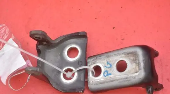 Front door hinge set