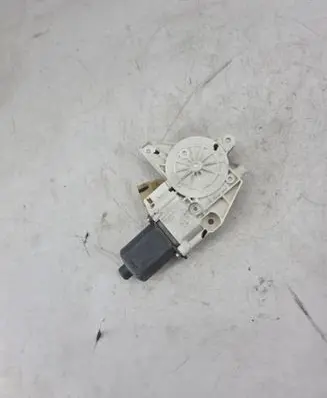 Mercedes-Benz ML W164 Front door window regulator motor A2518200842 997081102