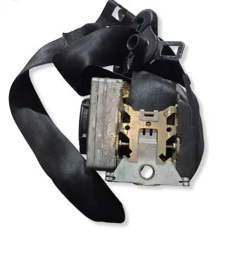 Volkswagen Golf IV Front seatbelt 1H0857737