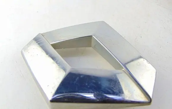 Renault Modus Manufacturer badge logo/emblem 