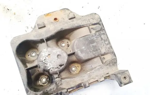Volkswagen Golf IV Battery box tray 