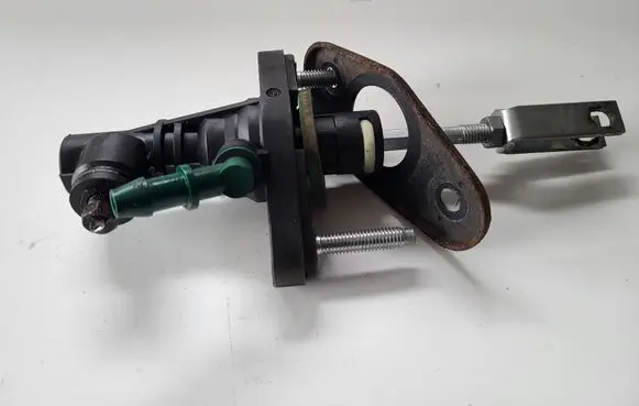 Toyota Verso Clutch slave cylinder 