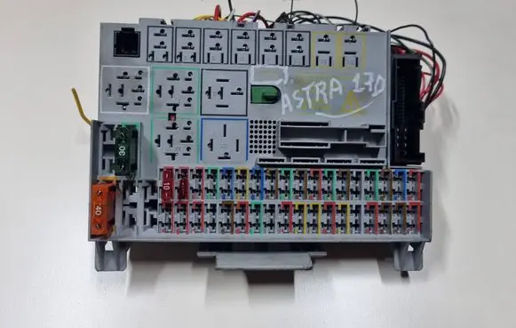 Fuse box set
