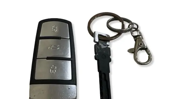 Volkswagen PASSAT B6 Ignition key/card 