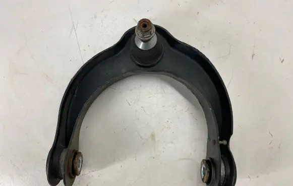 Jeep Grand Cherokee Front upper control arm/wishbone 68282328AA 68291036AB
