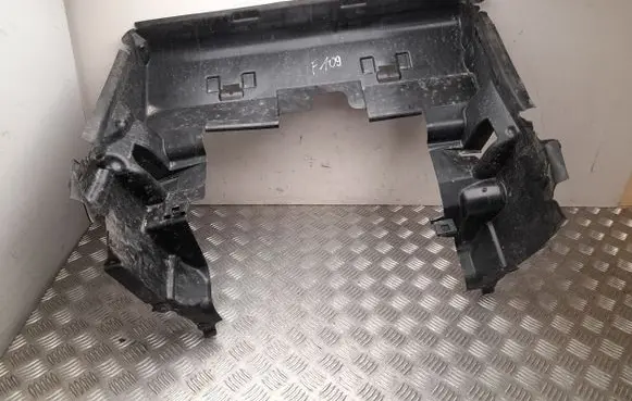 Audi Q8 e-tron Radiator mount bracket 4KE121291B