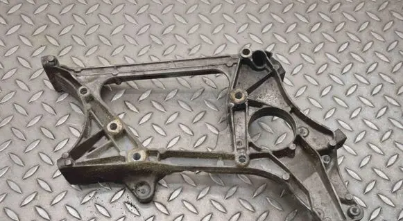 Generator/alternator bracket