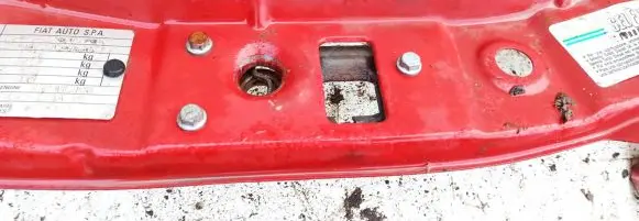 Fiat Bravo - Brava Engine bonnet/hood lock/catch