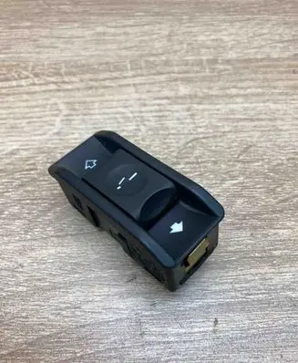 BMW 3 E46 Sunroof switch 6907288 03015010 USED