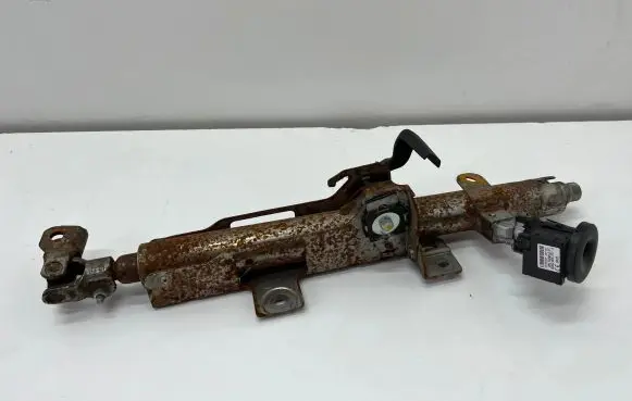 Renault Master III Steering wheel axle 8200405701 C3120D934 2811334922T
