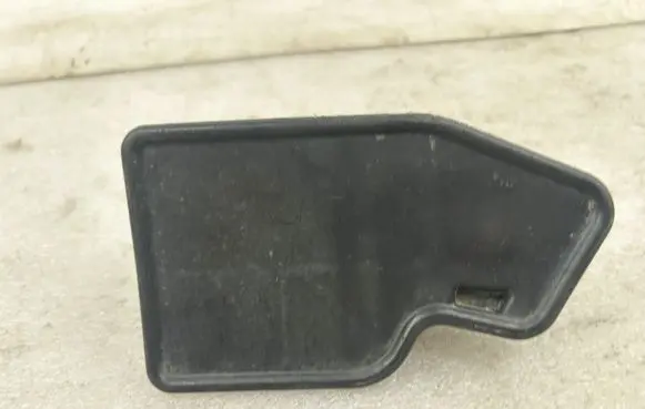 Toyota Avensis T250 Rear mudguard
